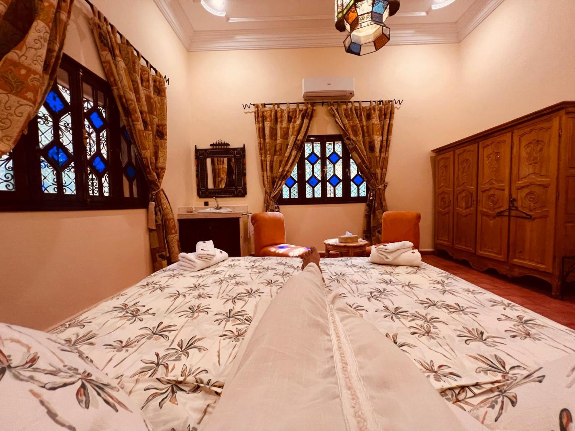 Riad Le Petit Jardin Zagora Extérieur photo