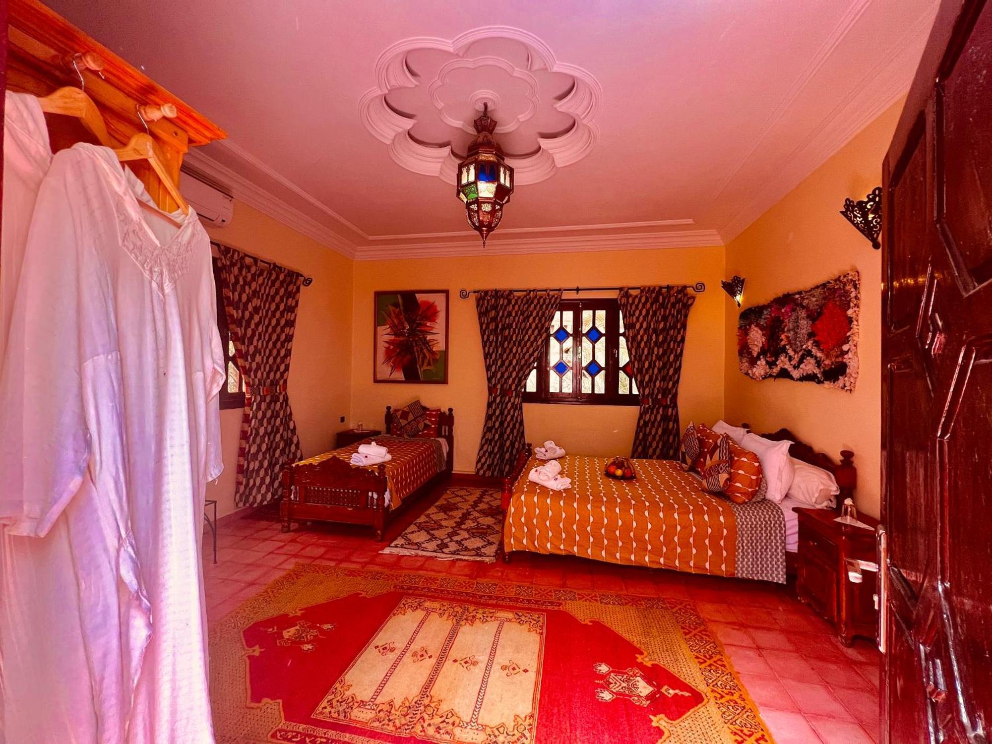Riad Le Petit Jardin Zagora Extérieur photo